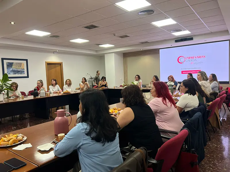 empresarias-galicia_210526_desayuno-networking_1